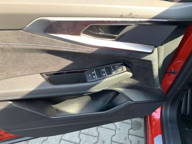 Fahrzeugbild eines Renault Austral