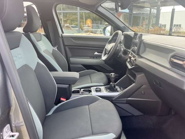 Fahrzeugbild eines Dacia Bigster