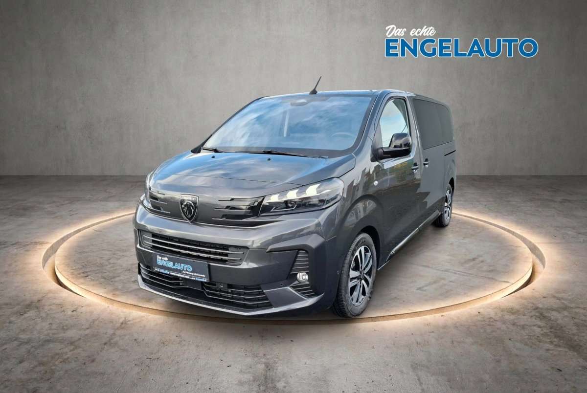 Fahrzeugbild eines Peugeot Traveller