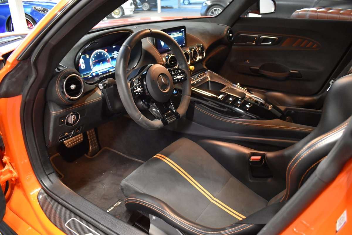 Fahrzeugbild eines Mercedes-Benz AMG GT