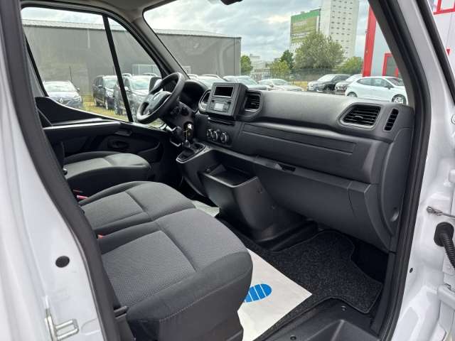 Fahrzeugbild eines Renault Master