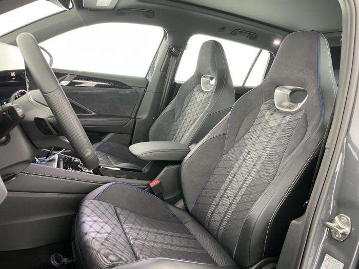 Fahrzeugbild eines Volkswagen Tayron