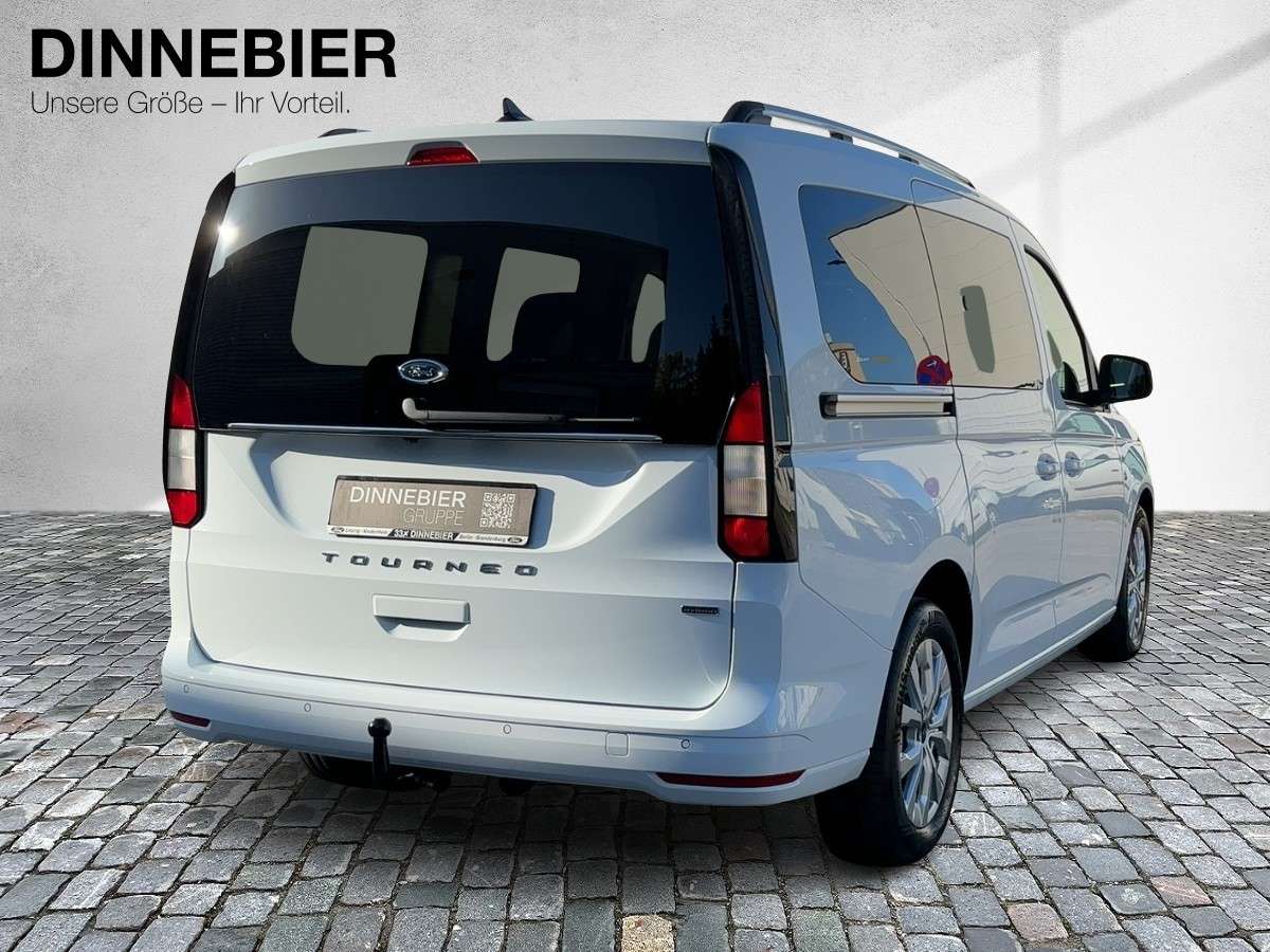 Fahrzeugbild eines Ford Grand Tourneo