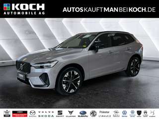 Schräge Frontansicht auf einen Volvo XC60 , freigestellt