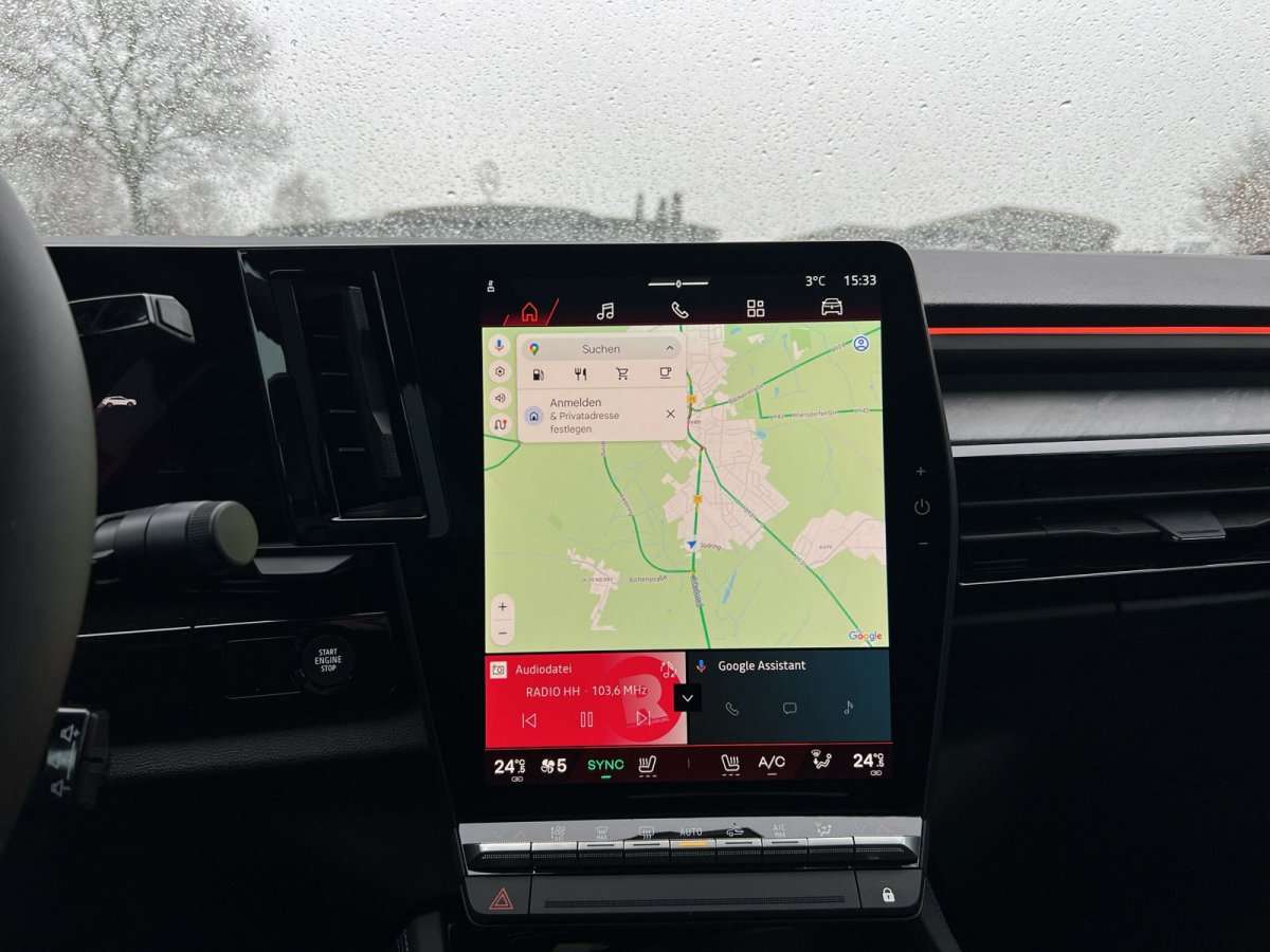 Fahrzeugbild eines Renault Rafale