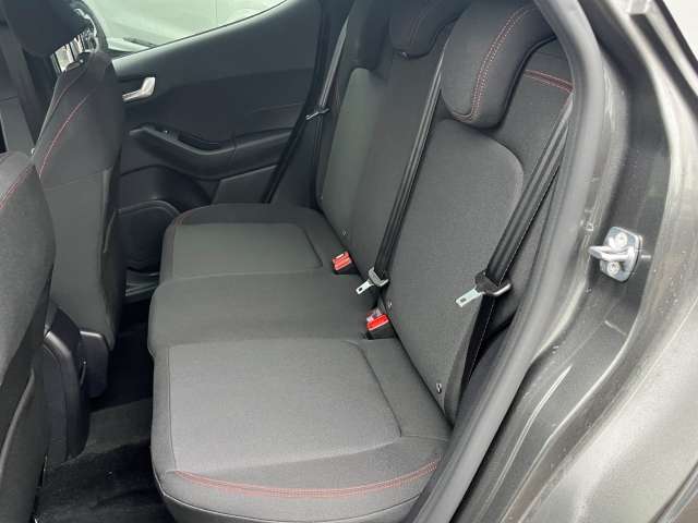 Fahrzeugbild eines Ford Fiesta