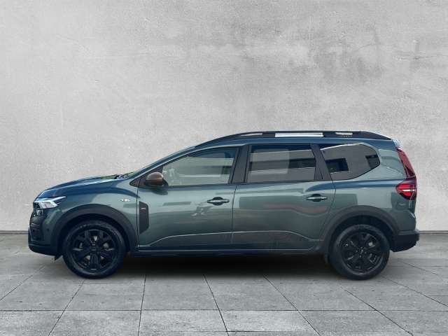 Fahrzeugbild eines Dacia Jogger