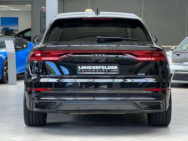 Fahrzeugbild eines Audi Q8