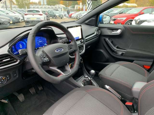 Fahrzeugbild eines Ford Puma