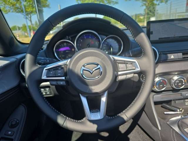 Fahrzeugbild eines Mazda MX-5