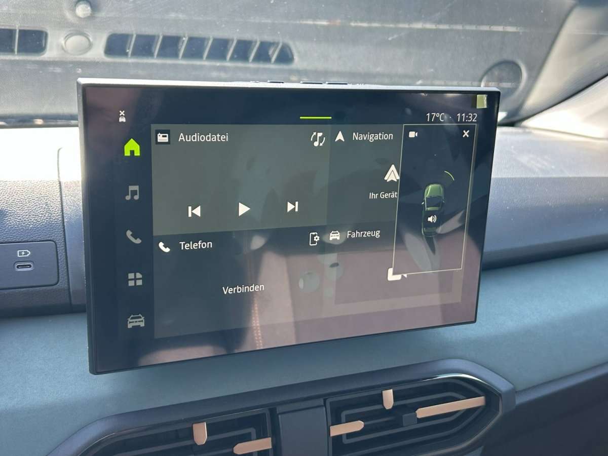 Fahrzeugbild eines Dacia Sandero