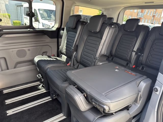 Fahrzeugbild eines Ford Tourneo Custom