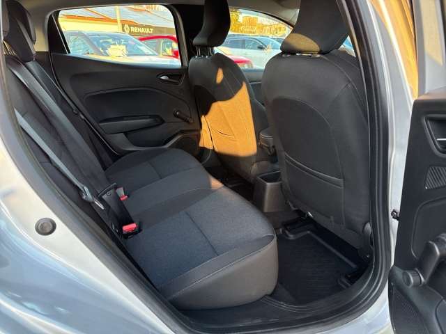 Fahrzeugbild eines Renault Clio