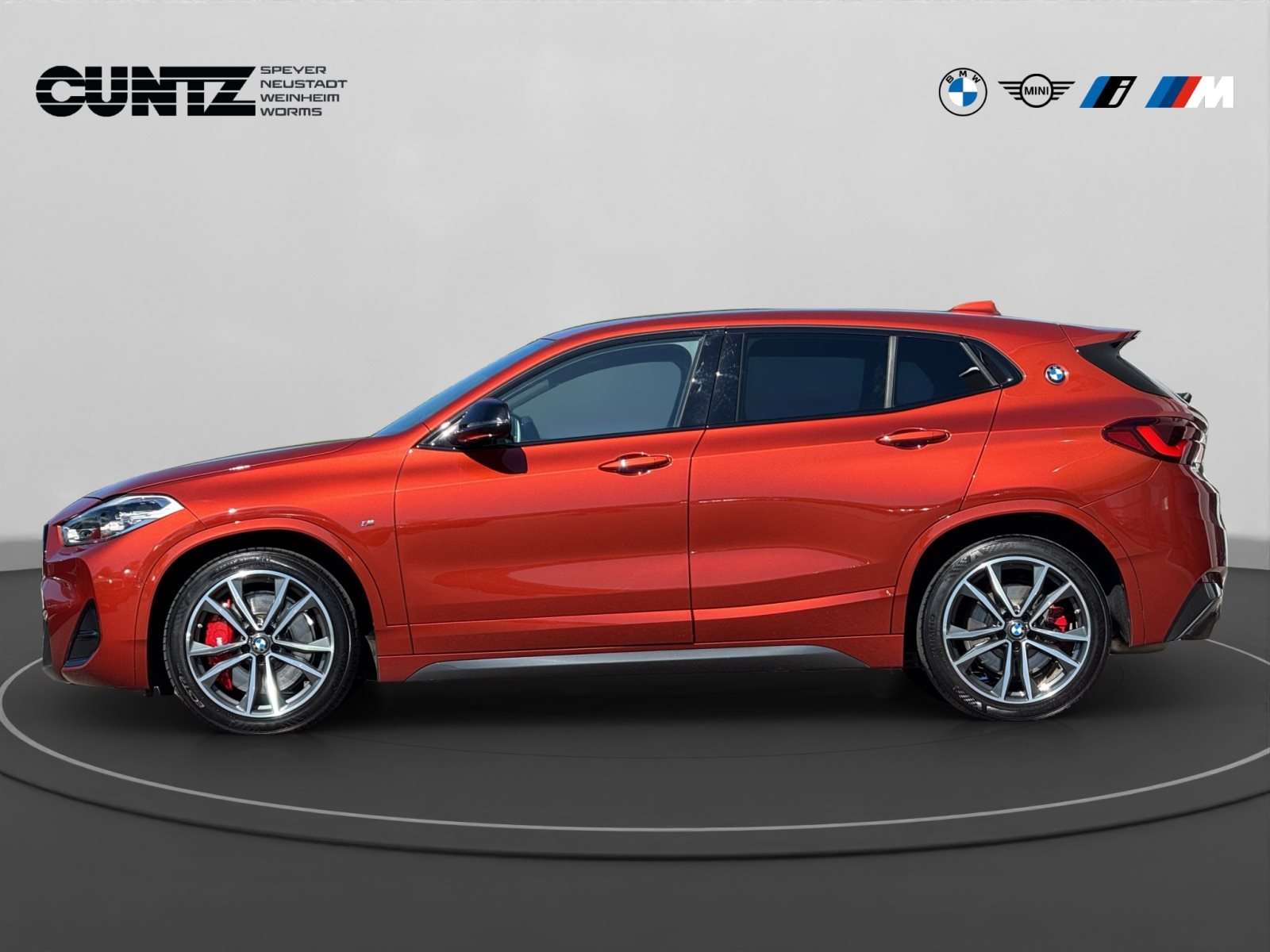 Fahrzeugbild eines BMW X2