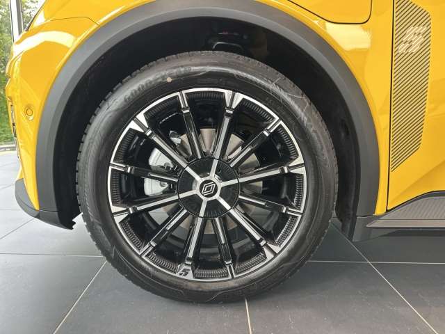 Fahrzeugbild eines Renault 5 E-TECH