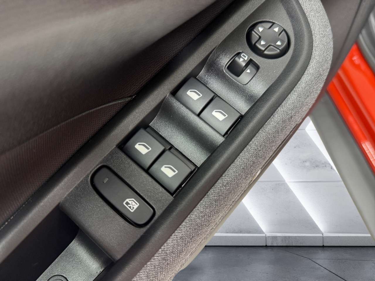 Fahrzeugbild eines Opel Frontera