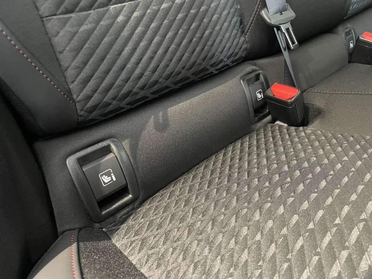 Fahrzeugbild eines Renault Clio