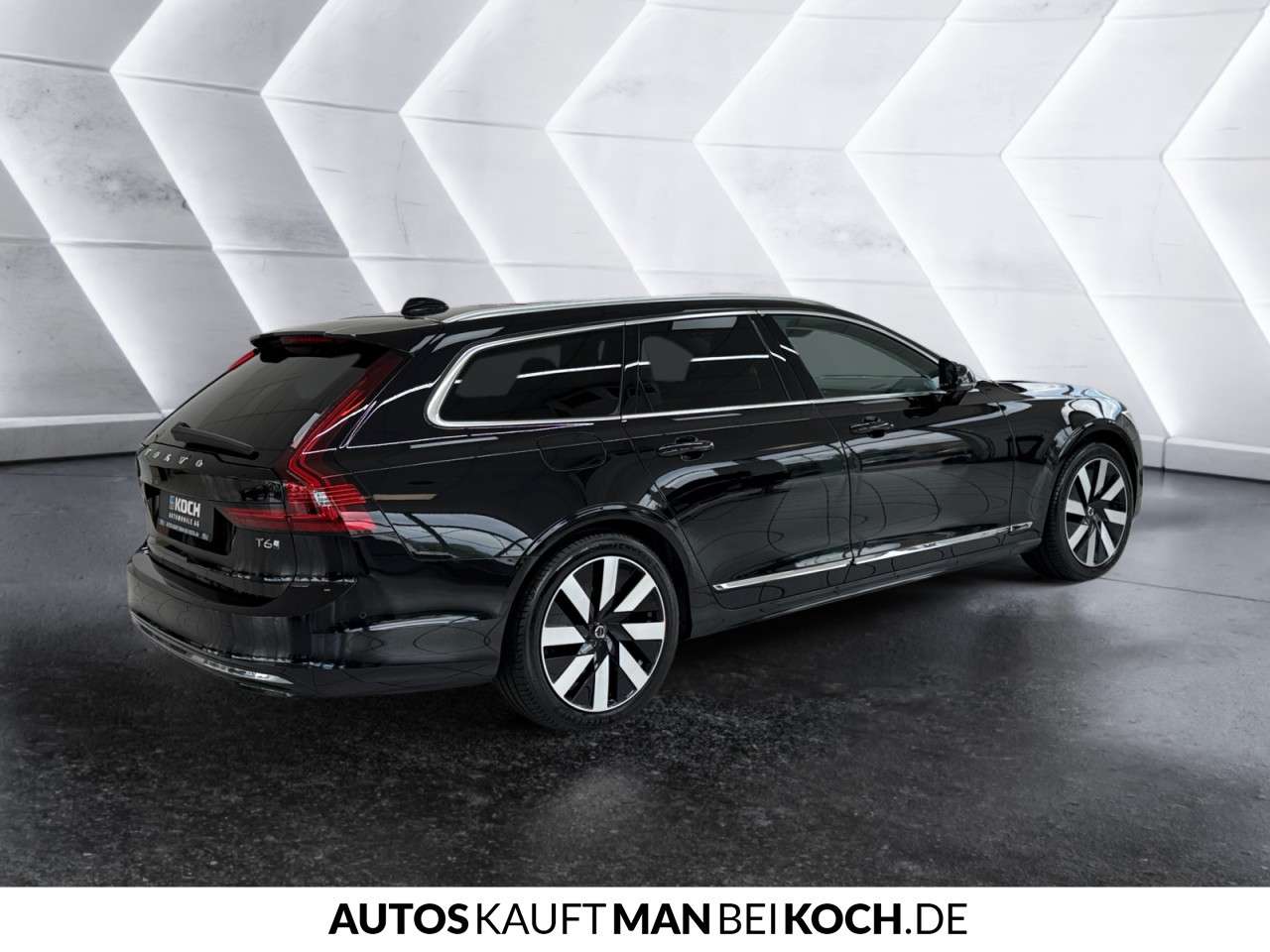 Fahrzeugbild eines Volvo V90