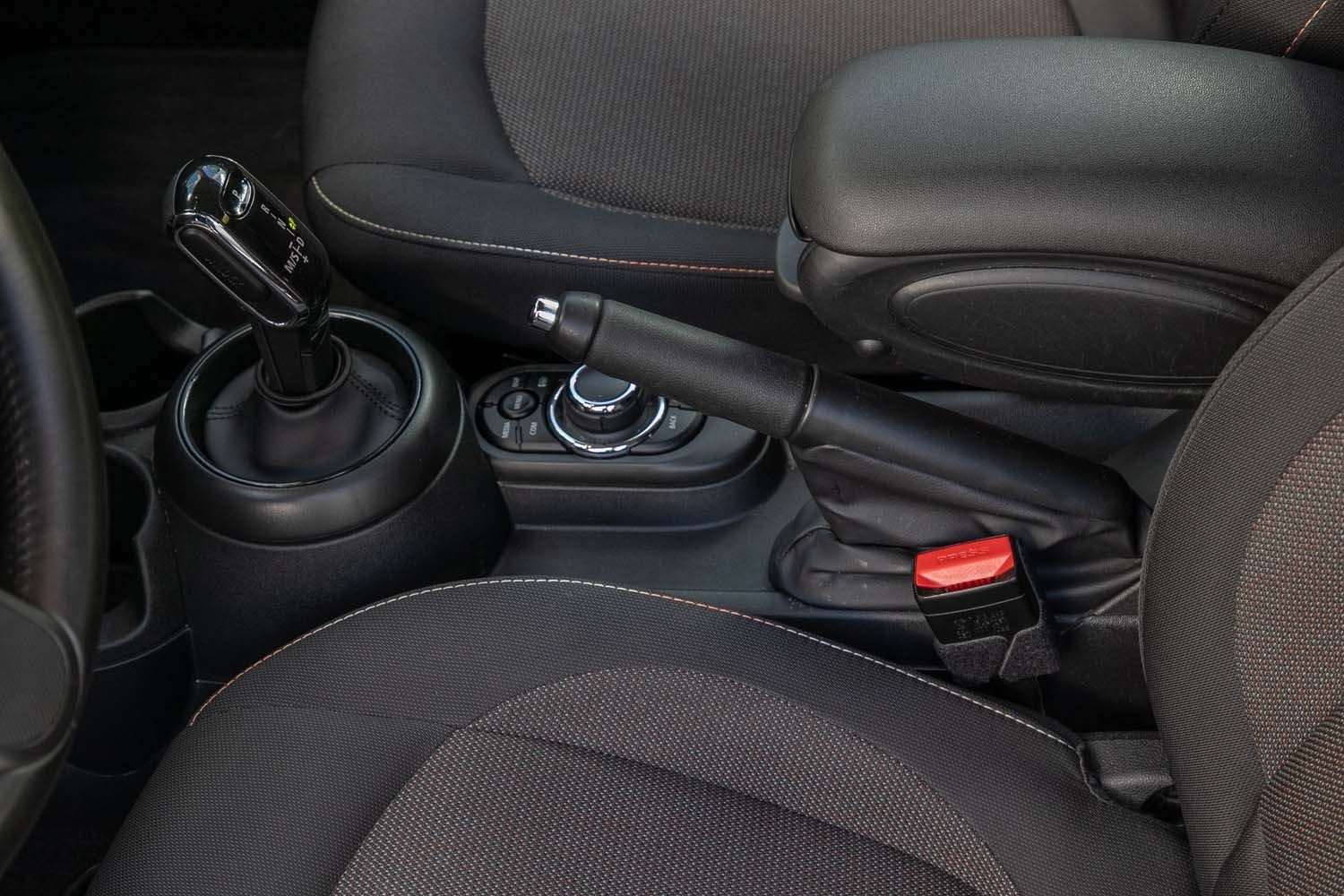 Fahrzeugbild eines MINI COOPER