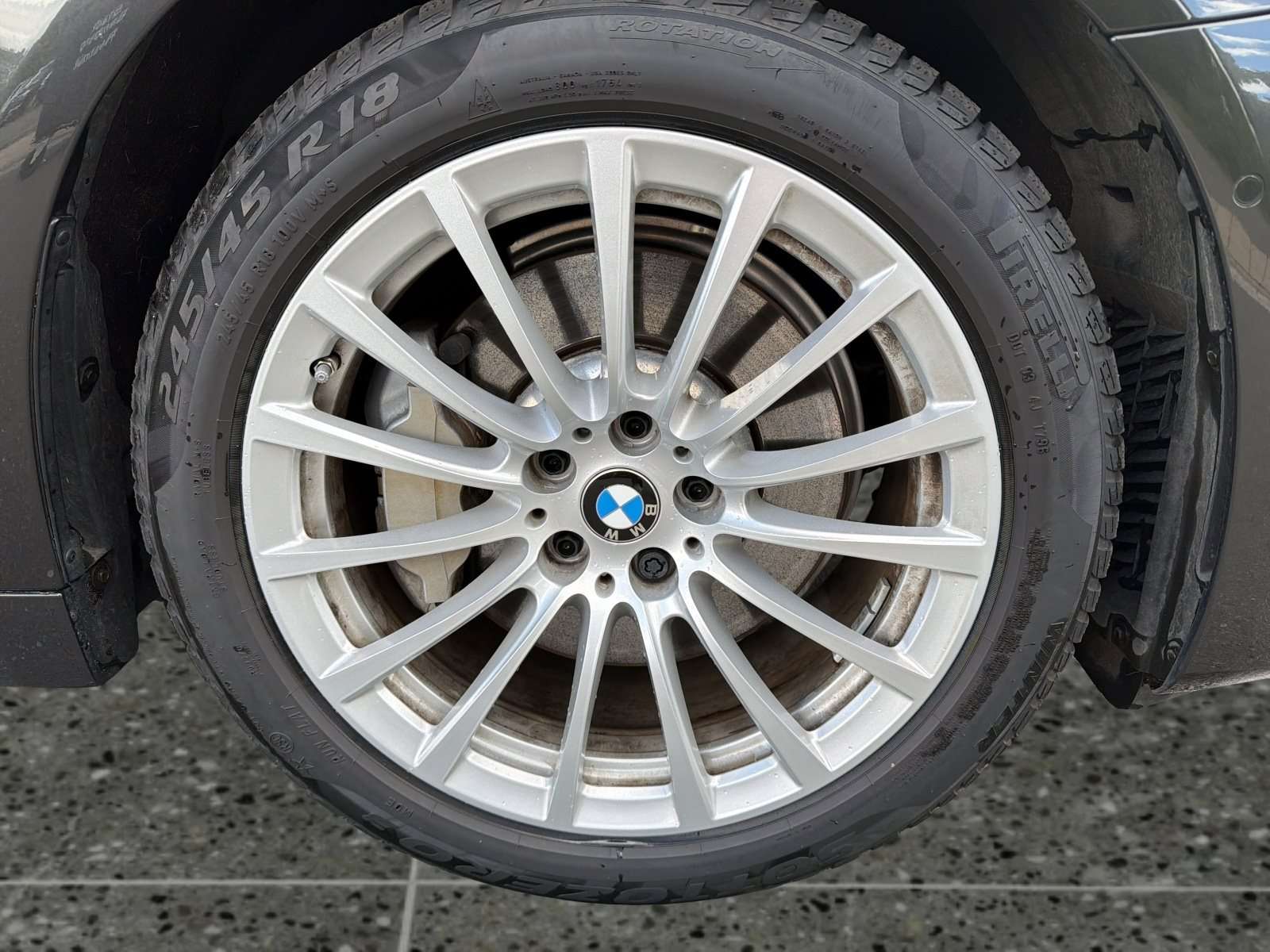 Fahrzeugbild eines BMW 5er-Reihe