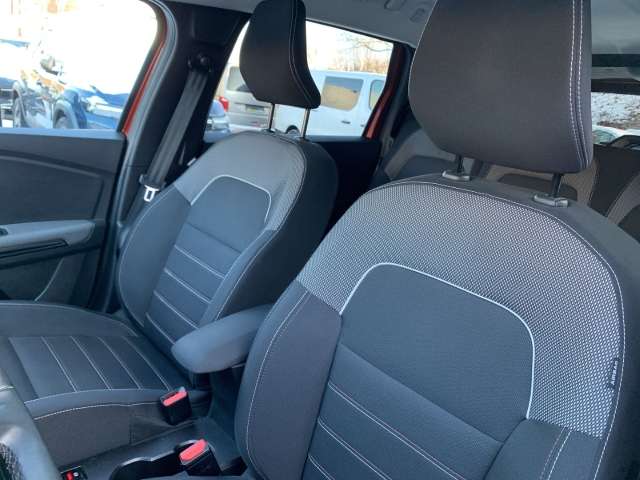 Fahrzeugbild eines Dacia Jogger