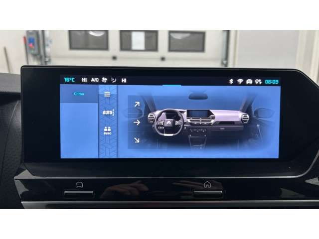 Fahrzeugbild eines Citroën C4 X