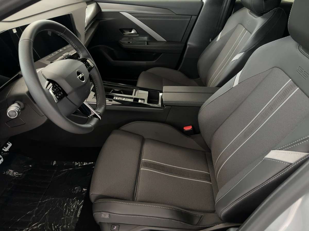 Fahrzeugbild eines Opel Astra