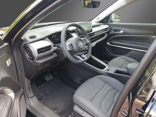 Fahrzeugbild eines Jeep Avenger