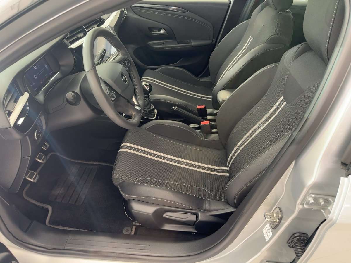 Fahrzeugbild eines Opel Corsa