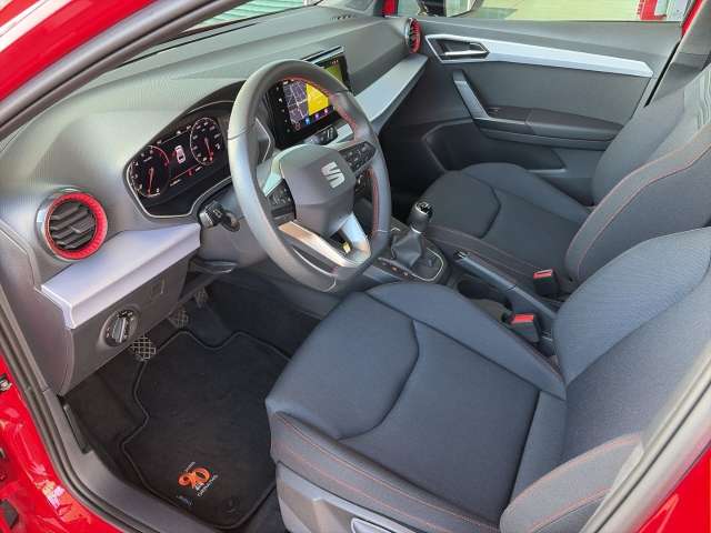 Fahrzeugbild eines SEAT Ibiza