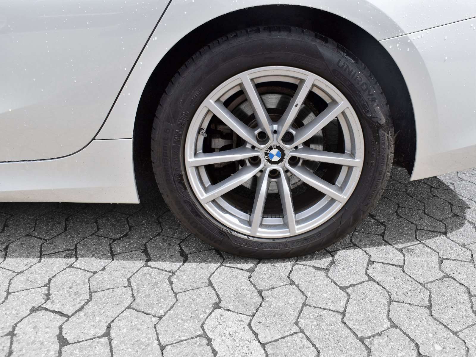 Fahrzeugbild eines BMW 3er-Reihe