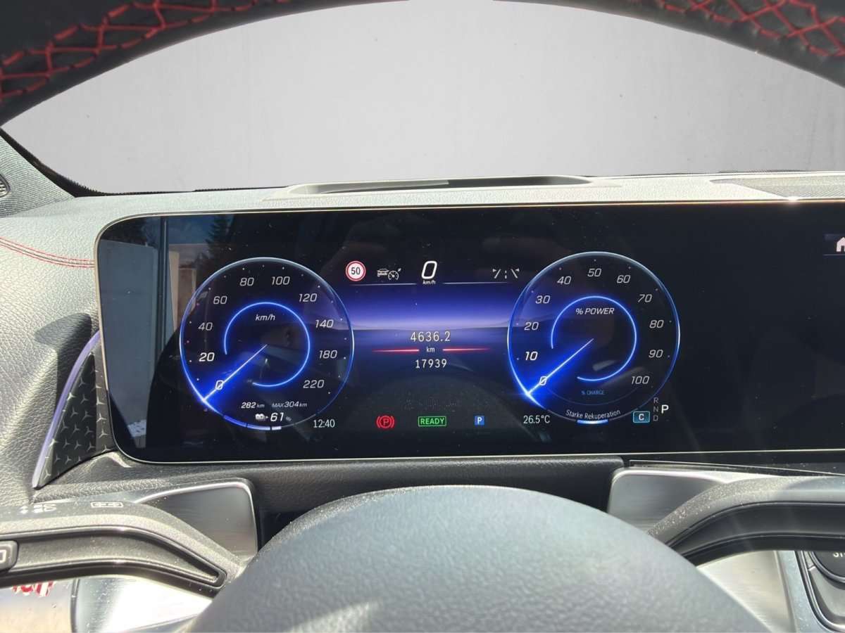 Fahrzeugbild eines Mercedes-Benz EQB