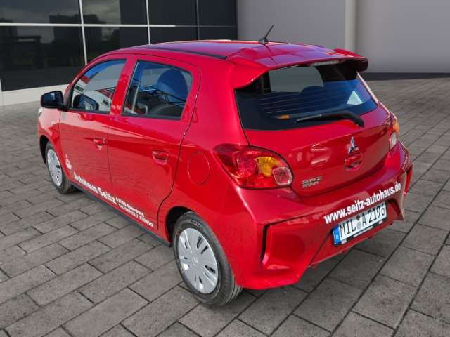 Fahrzeugbild eines Mitsubishi Space Star