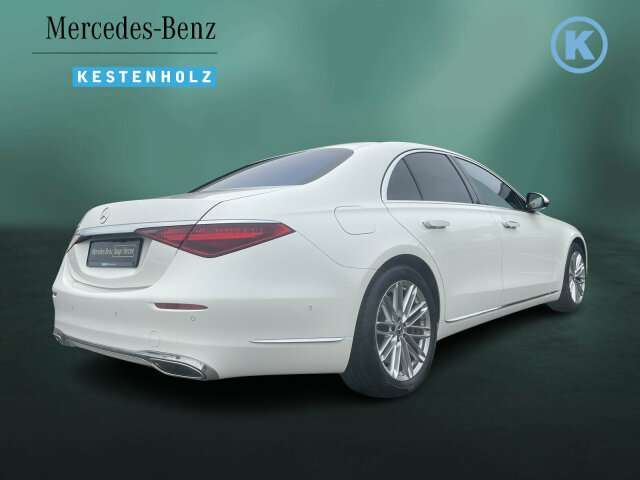 Fahrzeugbild eines Mercedes-Benz S-Klasse