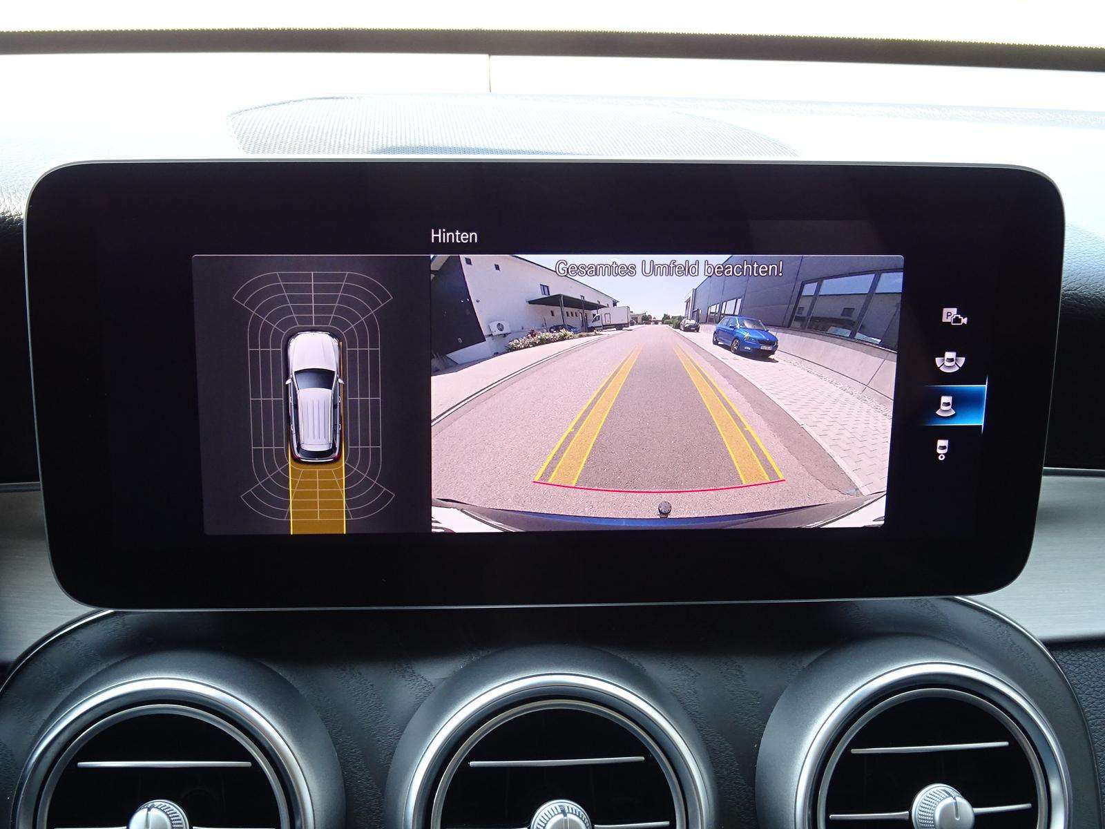 Fahrzeugbild eines Mercedes-Benz GLC