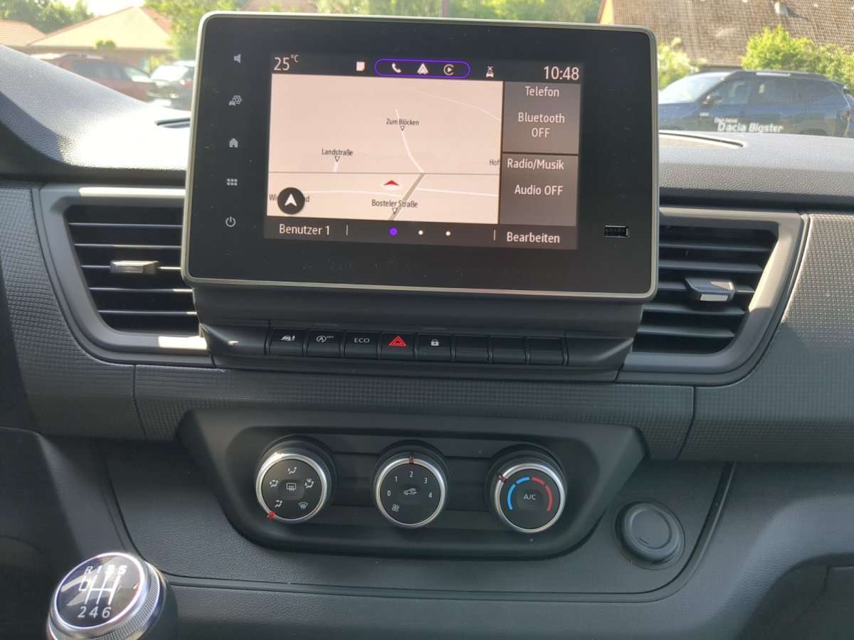Fahrzeugbild eines Renault Trafic