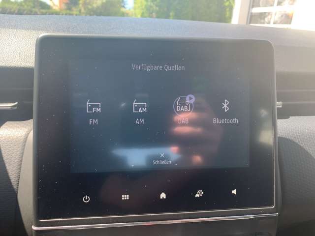 Fahrzeugbild eines Renault Clio