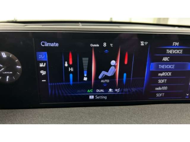 Fahrzeugbild eines Lexus UX