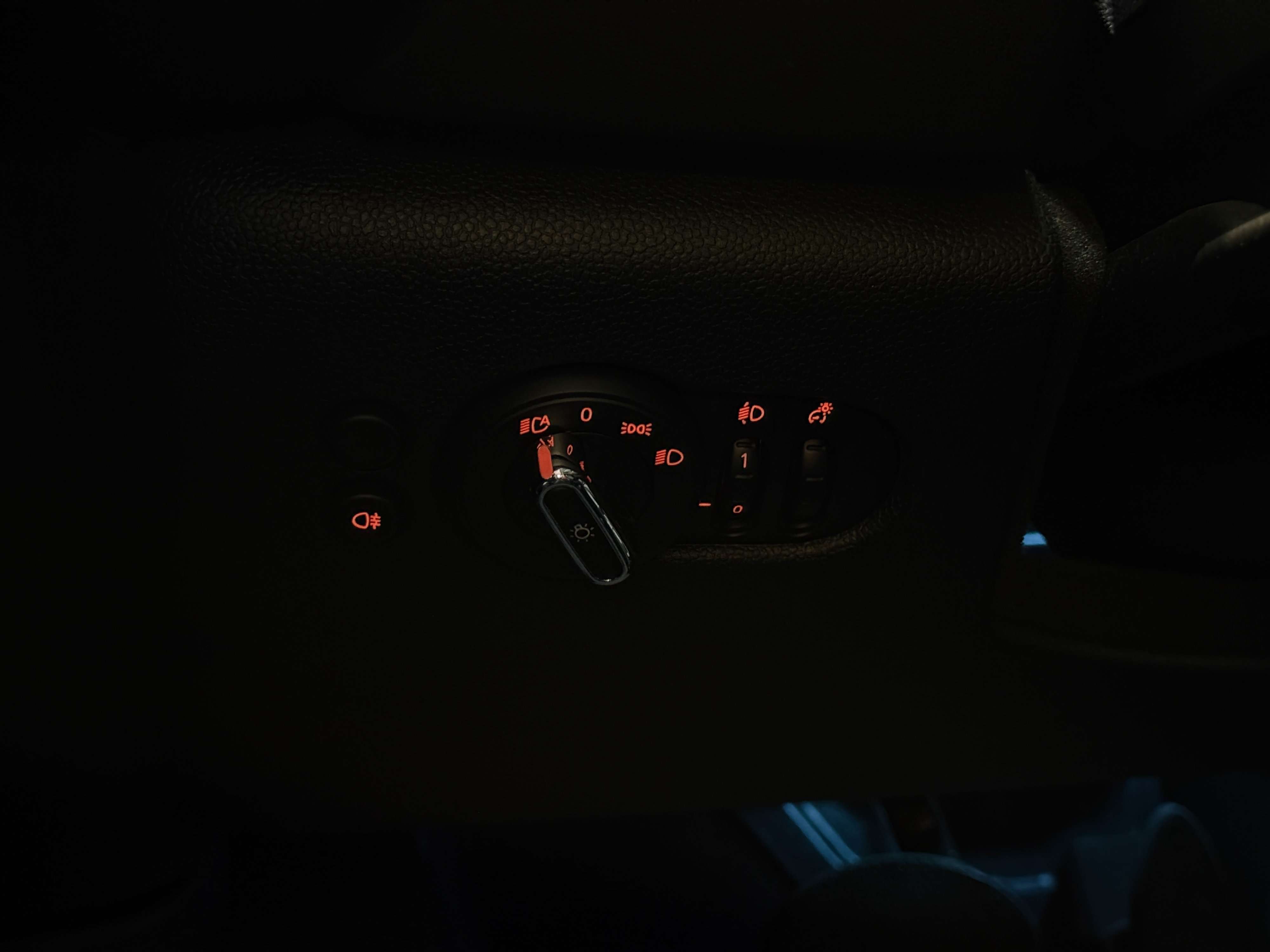 Fahrzeugbild eines MINI COOPER