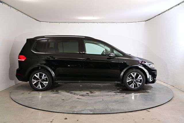 Fahrzeugbild eines Volkswagen Touran