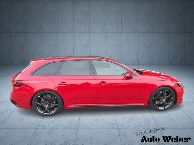 Fahrzeugbild eines Audi RS4