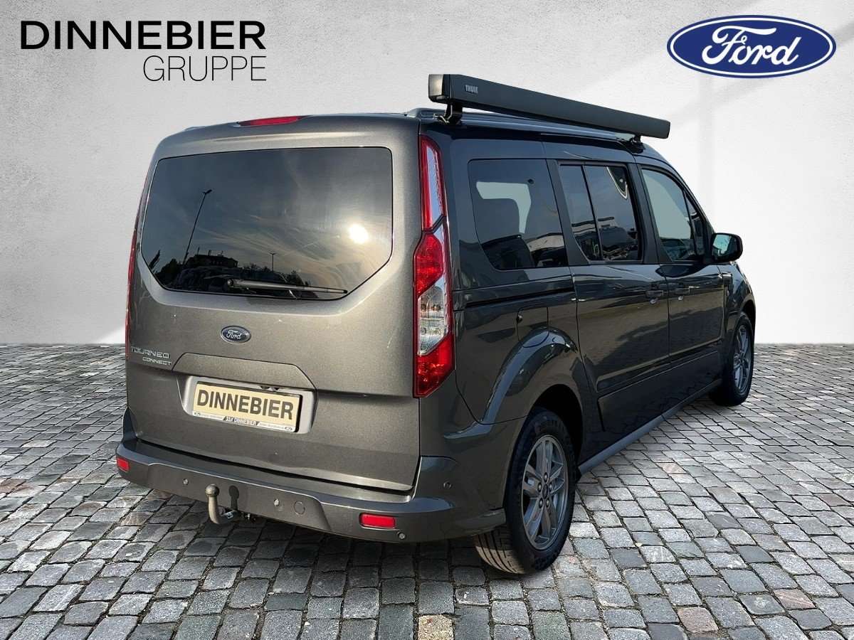 Fahrzeugbild eines Ford Grand Tourneo