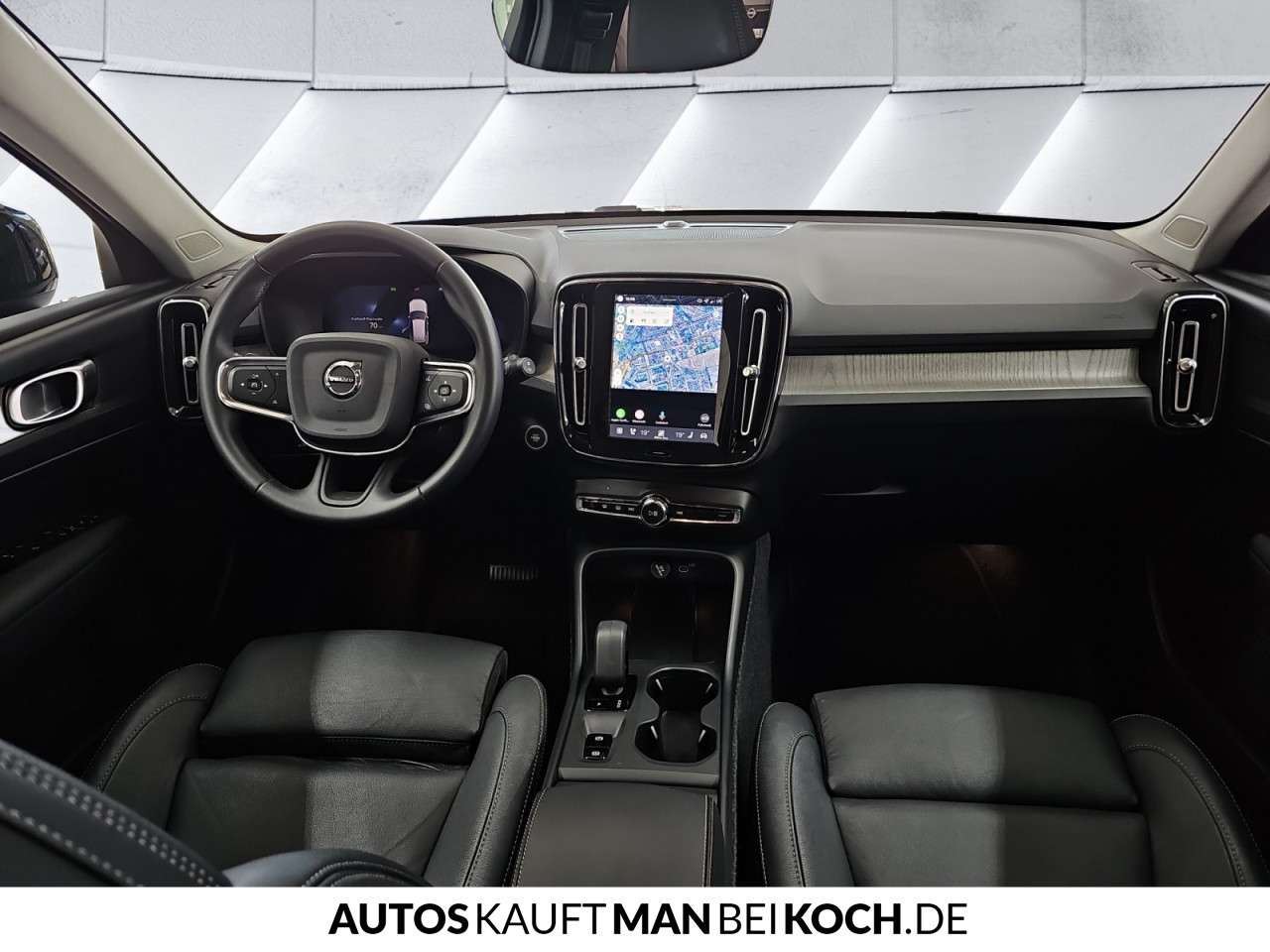 Fahrzeugbild eines Volvo XC40