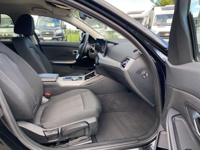 Fahrzeugbild eines BMW 3er-Reihe