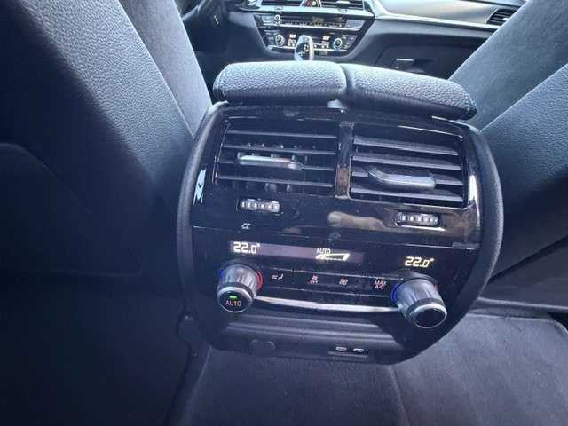 Fahrzeugbild eines BMW 5er-Reihe