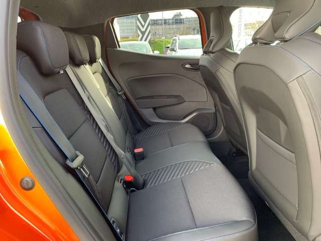 Fahrzeugbild eines Renault Clio