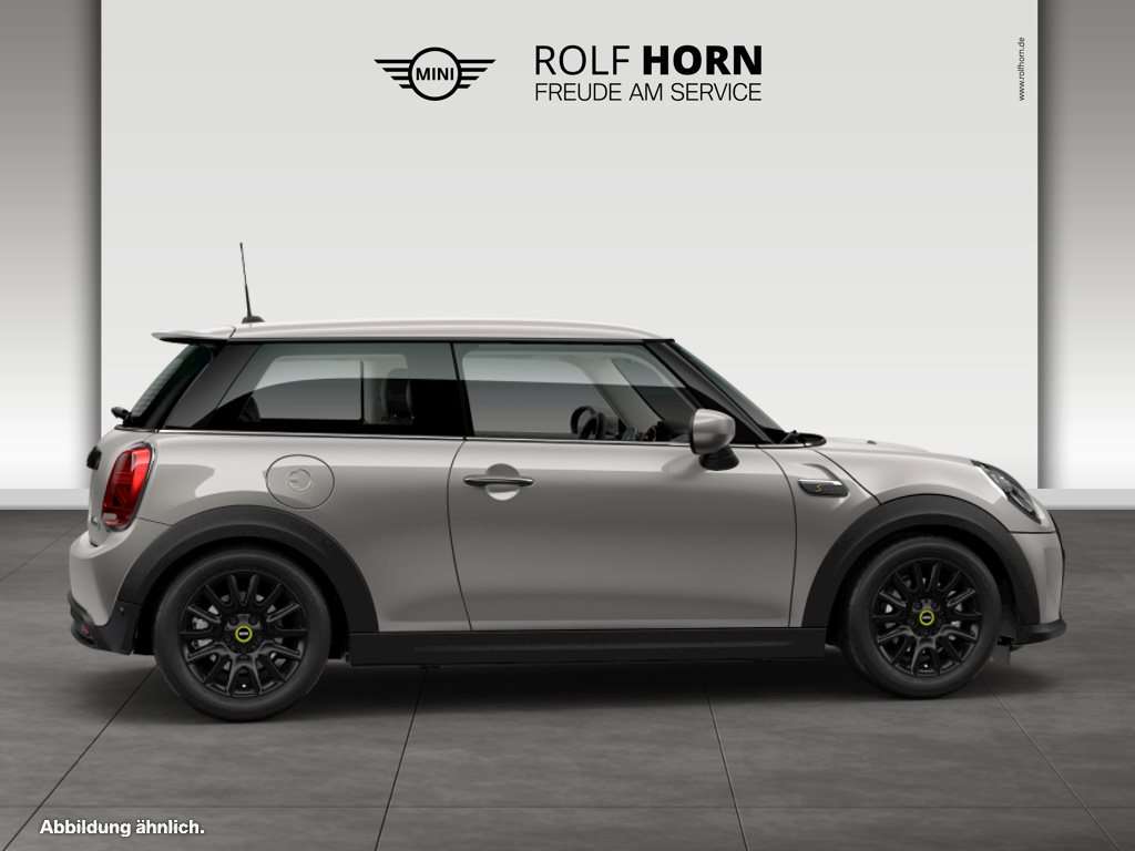 Fahrzeugbild eines MINI COOPER SE