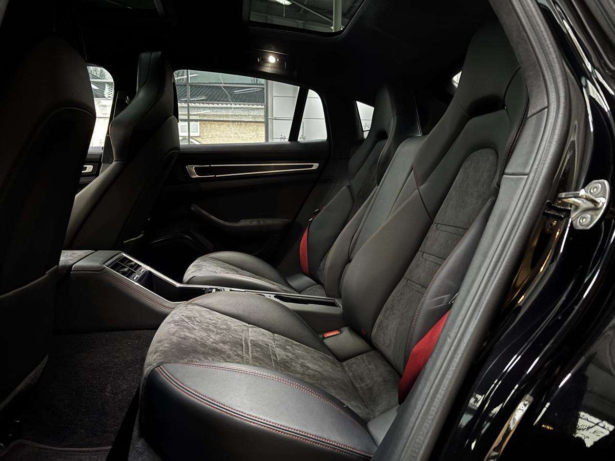 Fahrzeugbild eines Porsche Panamera