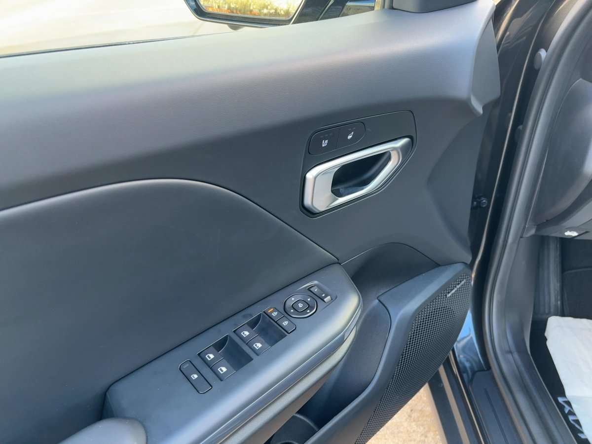 Fahrzeugbild eines Kia K4