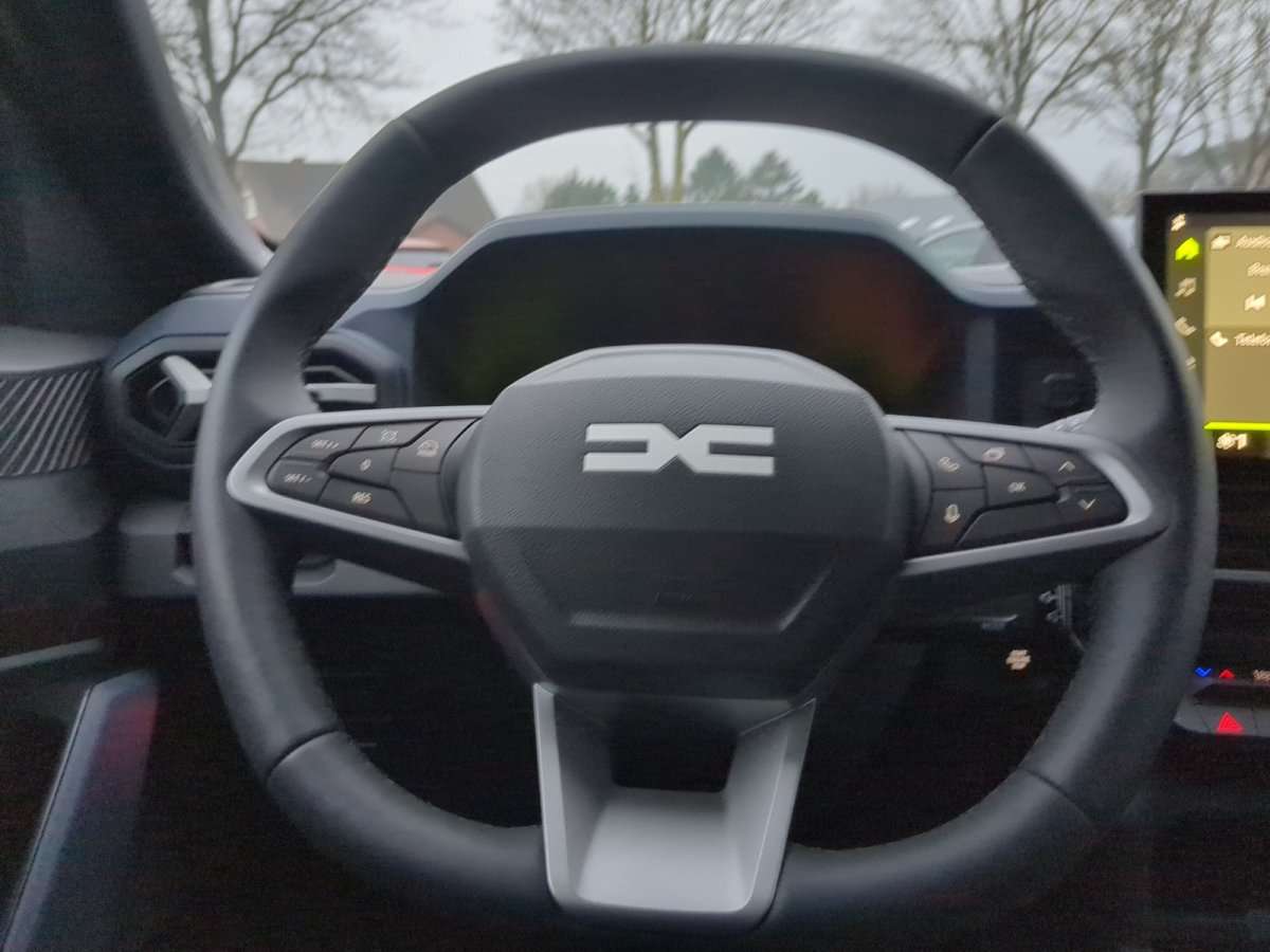 Fahrzeugbild eines Dacia Duster